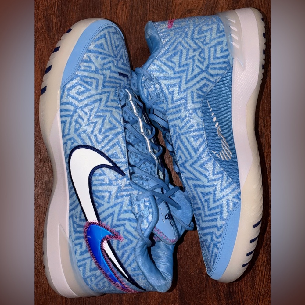 Nike LeBron NXXT GENISUS